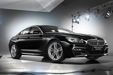 BMW100周年記念車が6シリーズに登場！33台限定発売で価格は1340万円