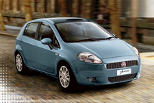 フィアット、グランデ プントのモデルイヤー