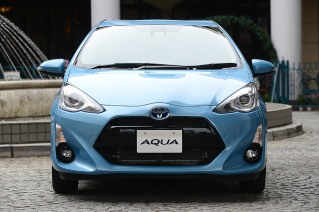 日産 新型ノートe Power Vs トヨタ アクア どっちが買い 低燃費なハイブリッドコンパクトカーを徹底比較 1 2 徹底比較 人気新型車比較21年 Mota