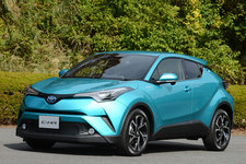 ＜C-HR ”G”(1.8ハイブリッド／ボディカラー：ラディアントグリーンマイカ)＞トヨタ C-HR(新型コンパクトSUV)試乗レポート／国沢光宏