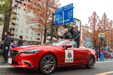 マツダ アテンザパレードカー