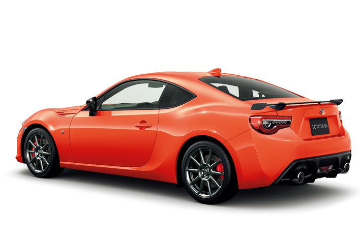 今度の特別な86（ハチロク）は限定オレンジカラーで登場！価格は325万