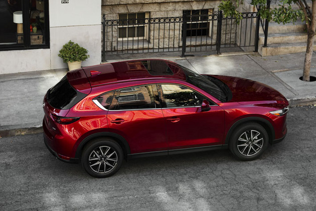 マツダ新型CX-5には新開発のボディカラー、ソウルレッド