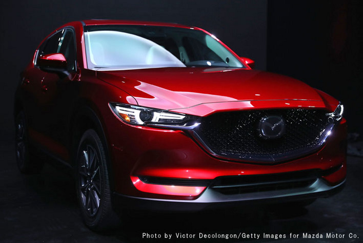 マツダ 新型CX-5 世界初公開ロサンゼルスオートショー前夜祭(11月15日現地時間）