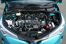 ＜C-HR ”G”(1.8ハイブリッド)＞トヨタ C-HR(新型コンパクトSUV)先行試乗レポート／渡辺陽一郎