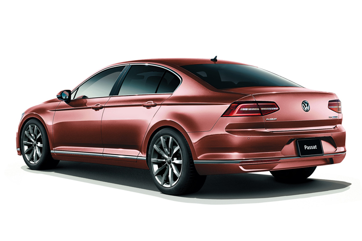 VW パサート／パサートヴァリアントにTSI エレガンスが登場