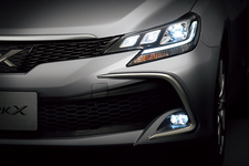 Bi-Beam LEDヘッドランプ＆LEDクリアランスランプ/デイライト/LEDフロントフォグランプ