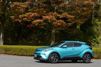 トヨタ C-HR“G”(1.8ハイブリッド／ボディカラー：ラディアントグリーンマイカ)