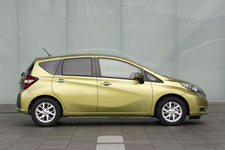 日産 ノートe-POWER