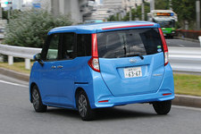 ＜ダイハツ トールG “SA II” (オプション装着車) [FF／ボディカラー：ファインブルーマイカメタリック]＞ダイハツトール・トヨタルーミー・タンク 試乗レポート／藤島知子