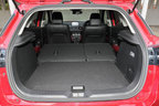 ＜マツダ CX-3 1.5XD PROACTIVE[4WD]／ボディカラー：ソウルレッドプレミアムメタリック／シートカラー：黒布＞マツダ新型デミオ・CX-3 試乗レポート／竹岡圭