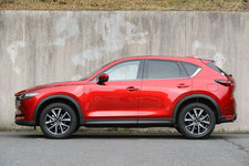 ＜マツダ 新型 CX-5 XD L Package[4WD／ボディカラー：ソウルレッドクリスタルメタリック／インテリアカラー：ピュアホワイト(本革)]＞