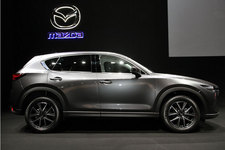 マツダ 新型CX-5 発表会レポート[2016年12月15日木曜日／会場：渋谷ヒカリエ ホールA(東京都渋谷区)]