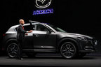 ＜質感を高め、ドアをドンと閉める音も上質に＞マツダ 新型CX-5 発表会レポート[2016年12月15日木曜日／会場：渋谷ヒカリエ ホールA(東京都渋谷区)]