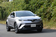 トヨタ C-HR