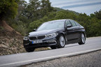 ＜BMW 530d xDrive Luxury Line＞