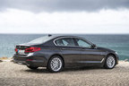 ＜BMW 530d xDrive Luxury Line＞