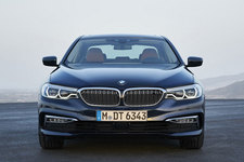 <BMW 530d xDrive Luxury Line>
