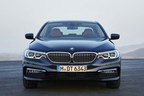 ＜BMW 530d xDrive Luxury Line＞