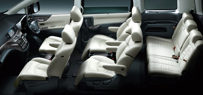 日産エルグランド シートなどにプレミアムホワイトレザーを採用した特別仕様車が登場 業界先取り 業界ニュース 自動車ニュース22国産車から輸入車 まで Mota