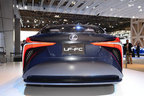 東京モーターショー2015で出展された次期型LSと噂されるLF-FC