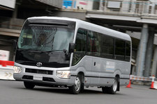 ＜トヨタ 新型 コースター ＞