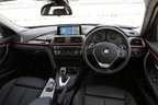 BMW 320i　スポーツ