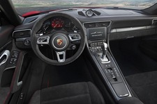 ポルシェ 911カレラ GTS カブリオレ