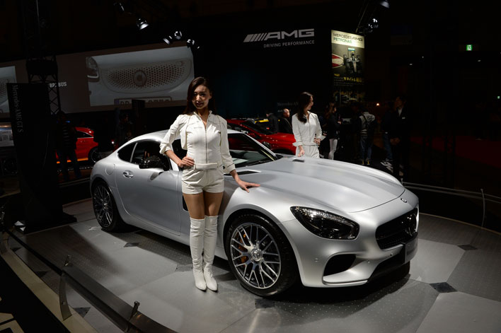 メルセデス・ベンツブースは、今年創立50周年を迎える“AMG”に