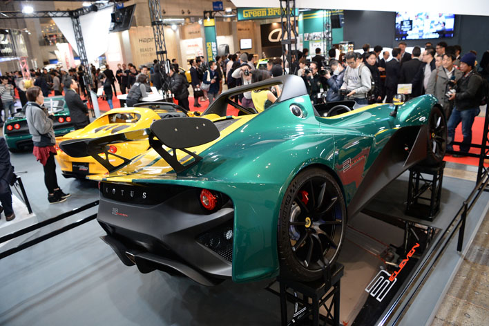 ロータス 超軽量890kgの車体で466psを叩き出す！311台限定の“ロータス・3