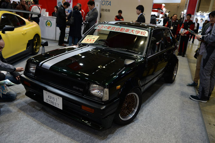 KP61STREET（KP61 型スターレット）