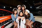 C-WEST GIRLSの(左から西村いちかさん、藤井みのりさん)GTNET GIRLSの(有馬綾香さん、千葉悠凪さん)
