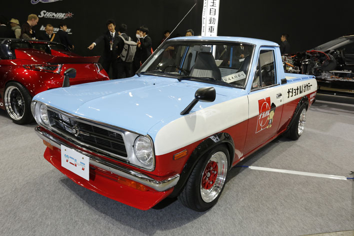 ナショナルの営業車カラーを再現したサニトラやレジェンドのカットモデルなど展示【TAS2017】