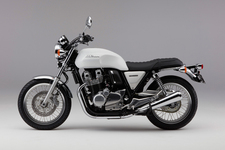 CB1100 EX TypeI パールサンビームホワイト