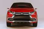 2015年ジュネーブショーで公開されたMITSUBISHI Concept XR-PHEV II