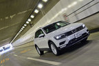 ＜VolksWagen New Tiguan TSI Highline(ボディカラー：オリックスホワイトマザーオブパールエフェクト)＞フォルクスワーゲン 新型ティグアン 試乗レポート／渡辺陽一郎