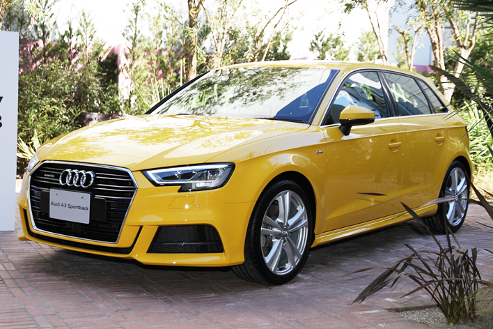 アウディ A3 Sportback TFSI quattro sport