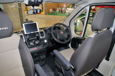 FCAジャパン、フィアットの商用車「フィアット デュカト」を「ジャパンキャンピングカーショー2017」で国内初披露