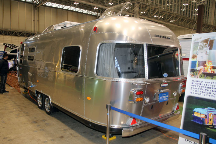 AIRSTREAM International European 684(エアストリーム インターナショナル ヨーロピアン684)/16,632,000円(消費税込)