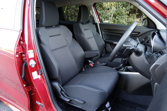 スズキ 新型スイフト Vs ホンダ フィット どっちが買い 徹底比較 1 2 徹底比較 人気新型車比較22年 Mota