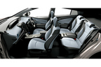 トヨタ 新型プリウスPHV