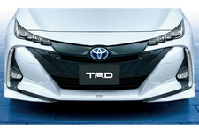トヨタ新型プリウスPHV（フロントスポイラーLEDなし）