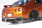 ＜日産 GT-R(4WD／ATTESA E-TS)＞