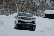 ジャガー・ランドローバー・レンジローバー 雪上試乗 in 斑尾高原/レポート:今井優杏