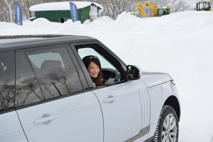 ジャガー・ランドローバー・レンジローバー 雪上試乗 in 斑尾高原／レポート：今井優杏