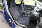 ホンダ ストリーム 1.8X フロントシート（運転席側）