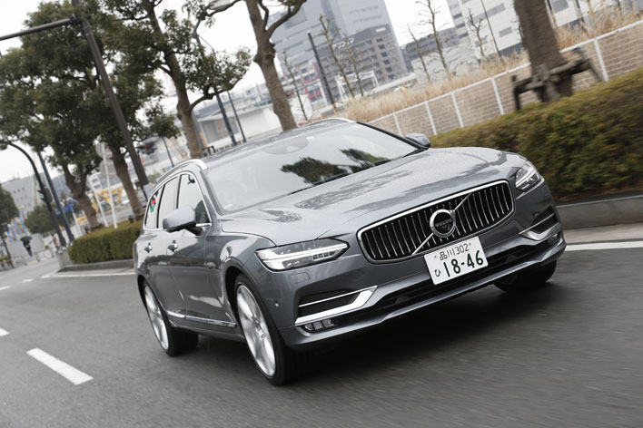 思わず見惚れる”綺麗”なクルマ、ボルボ 新型「S90」「V90」に初試乗