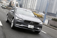 ＜VOLVO V90 T6 AWD Inscription＞ボルボ 新型S90・V90[2017年2月発売] 試乗レポート／今井優杏
