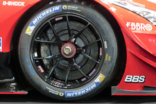ニスモ23号車、BBSホイールRI-Aを装着【スーパーGT】|【業界先取り