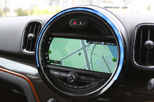 新型ミニクーパー SD クロスオーバー ALL4